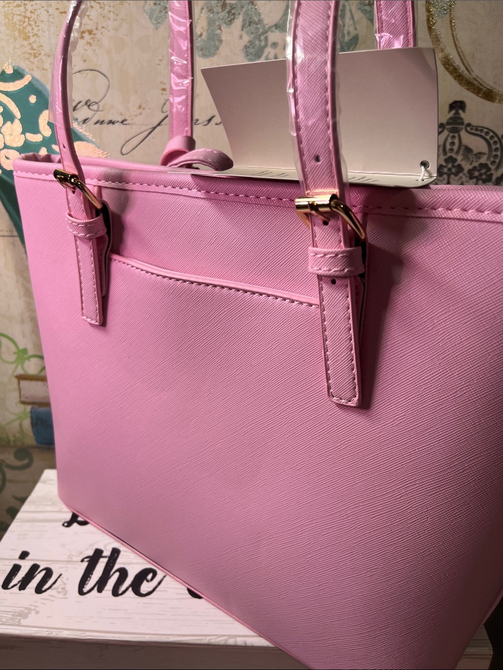 Valentino Orlandi Pastel Pink Tote with Matching Pouch and Gold Accent V charm - Picture 4 of 16